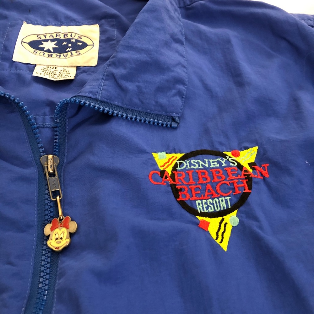 VTG WALT DISNEY EMPLOYEE STARBUS JACKET SIZE LARGE